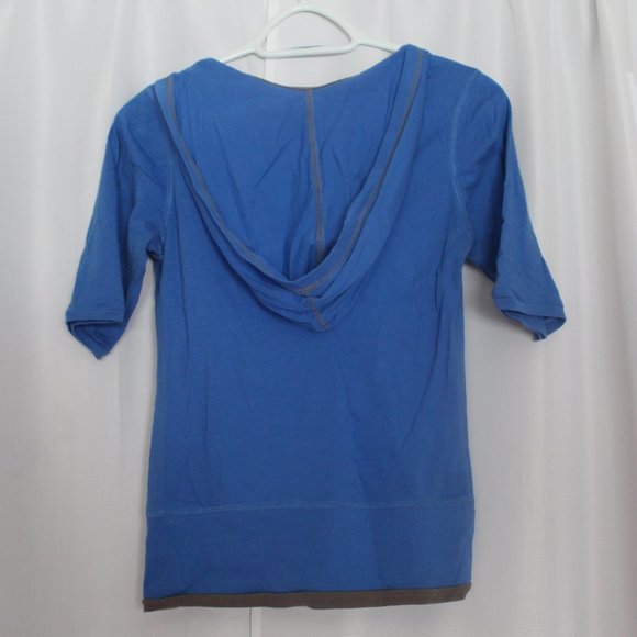 American Rag top - Picture 3 of 4